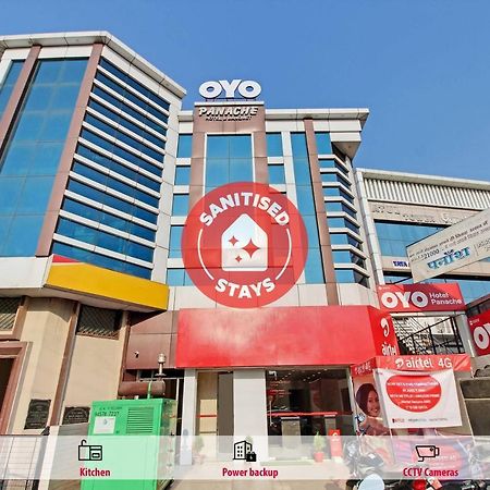 Oyo 10213 Hotel Panache Mathura Extérieur photo